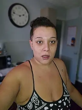 BubblesLovexox online show from July 15, 1:49 pm