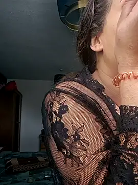 BubblesLovexox online show from October 28, 10:43 am