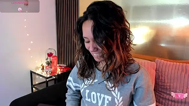 LunaaMorena online show from December 16, 2:23 pm