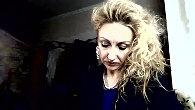 LilaniLoverx online show from January 5, 9:29 pm