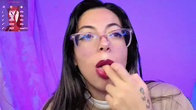 zylla storn online show from February 26, 11:26 pm