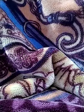 couple-open-enjoy online show from November 14, 2:28 pm