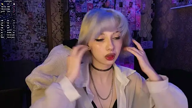 MissMorganMoon online show from February 19, 10:30 pm