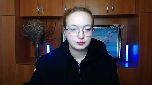 MissAriaa online show from March 24, 7:14 am