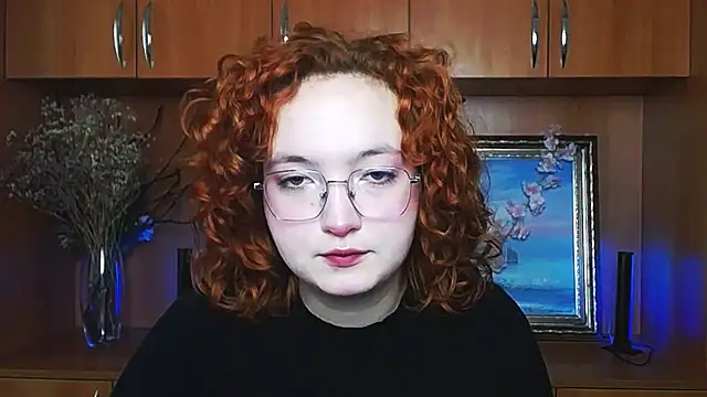 MissAriaa online show from April 15, 6:25 am