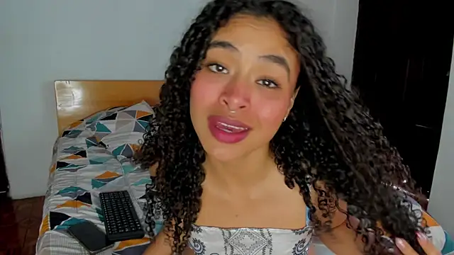 Keniia rizz online show from February 16, 7:36 pm