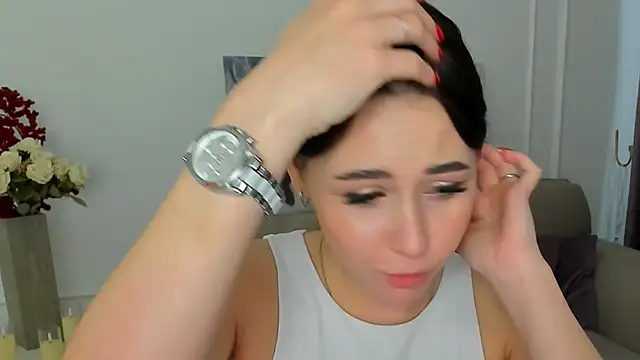 MakeYoueHappy online show from November 15, 4:46 am