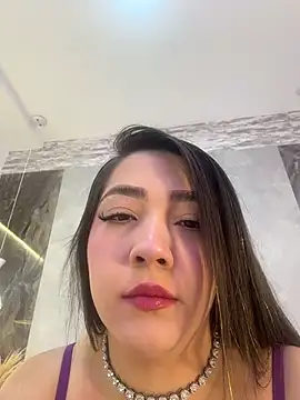 Hannahpradaa  online show from January 13, 11:47 am