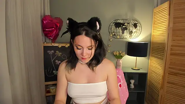 gracieave online show from November 4, 12:59 am