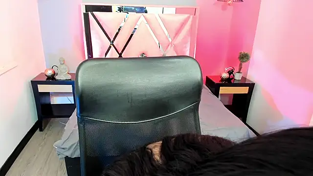 mia jagger online show from July 16, 4:17 am