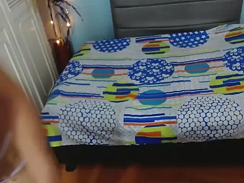 Carla Giiraldo online show from October 31, 12:45 am