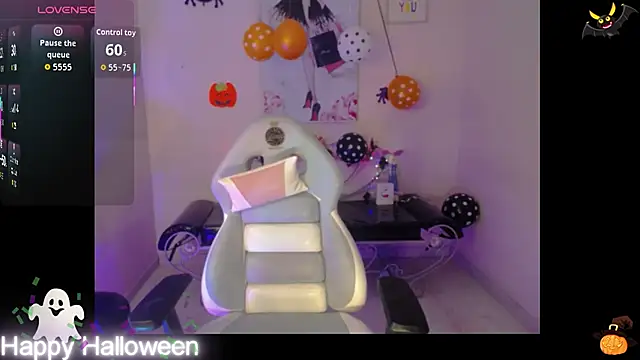 Alana x  online show from October 31, 3:52 am