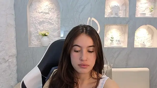 Nikka Tx online show from December 4, 3:42 am