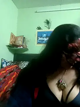 LOVE  RANI online show from December 3, 6:10 pm