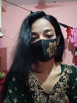 Green LaDY66 online show from May 20, 2:03 pm