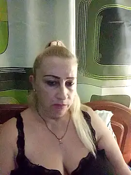 Esenia505 online show from December 14, 8:14 pm