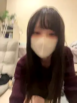 eroeroMiYUeroeo online show from November 19, 4:07 pm