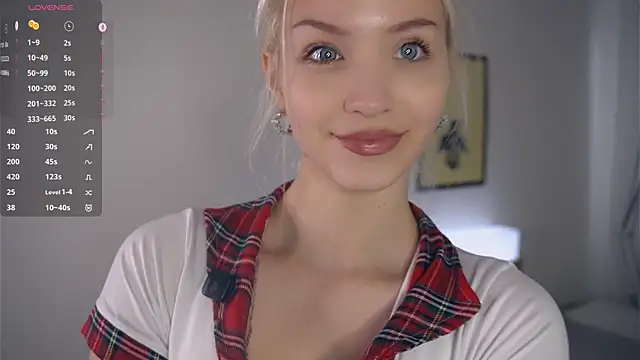 VetaManhardt online show from July 7, 5:43 am