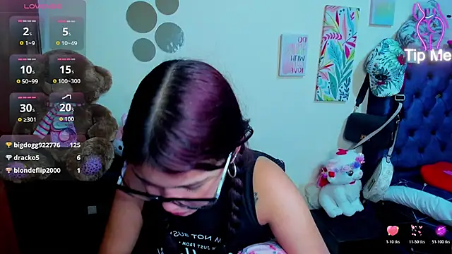 Emma boo online show from February 2, 10:42 pm