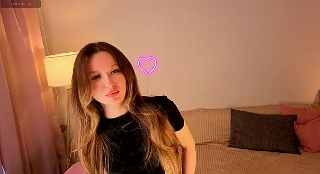 eirakilian online show from November 5, 8:30 am