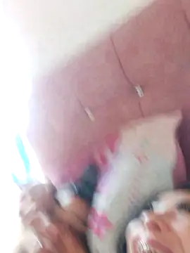 Moon And Sunn online show from November 21, 3:14 pm