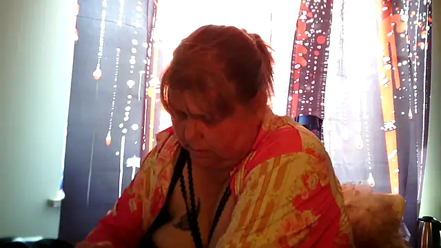 Sylviastar46 online show from June 29, 10:15 am