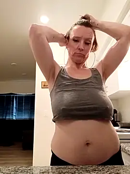 Karebearz1 online show from March 7, 4:58 pm