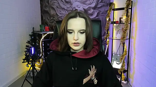 IreneBailey online show from January 13, 9:46 am