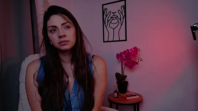 SeleneNova online show from March 30, 6:51 pm