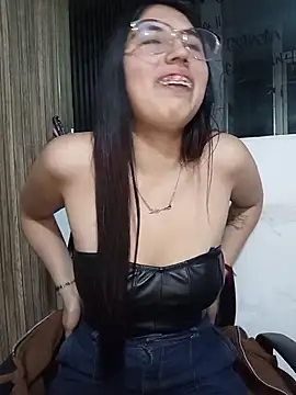 Valk submissive online show from March 19, 5:23 am