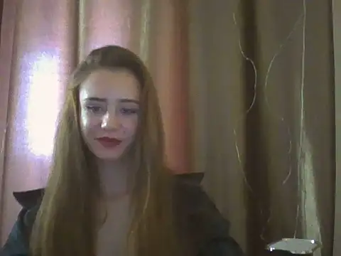 MyLittle Flame online show from April 18, 12:07 pm