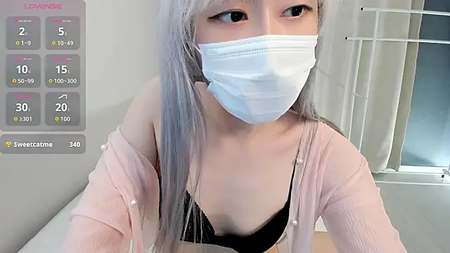 yeji 2001 online show from November 15, 12:06 pm