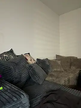 Holyplastic online show from March 4, 2:40 am