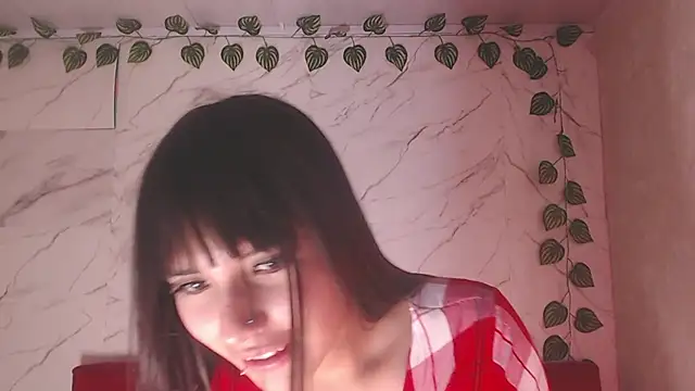 aperlacandycm01 online show from November 20, 8:37 am