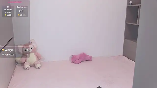 Abby-6 online show from November 2, 4:32 pm