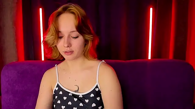 RikkiChoco online show from February 5, 8:39 am