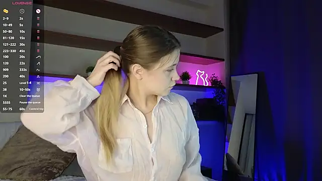 JeanToh online show from March 10, 3:16 pm