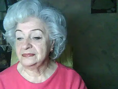 ValeriaKroww online show from April 10, 5:13 am