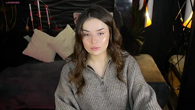 melanie neal online show from April 14, 5:18 am