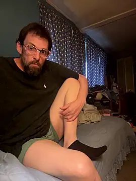 biggdaddyandqueenn online show from January 6, 9:07 pm