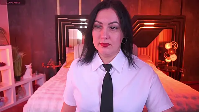 VelvetLuck online show from December 15, 2:55 pm