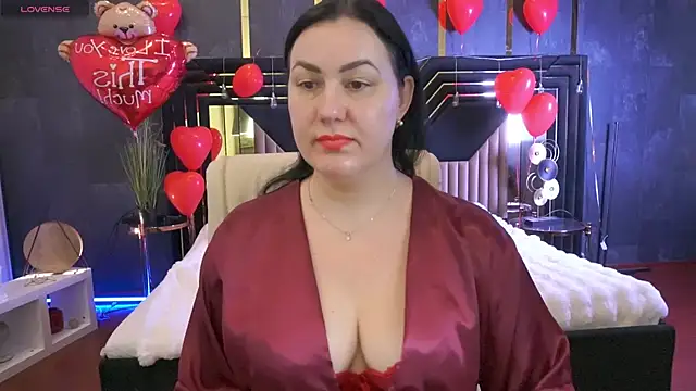 VelvetLuck online show from February 18, 3:00 pm