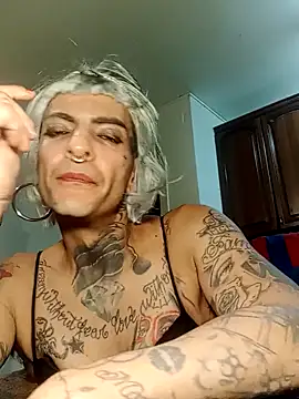 00Travsharongomez online show from November 4, 1:10 am