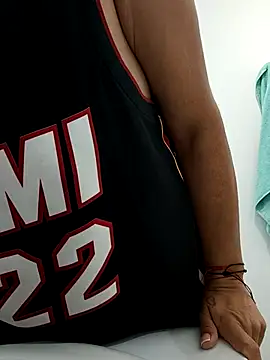 Xeena  online show from March 16, 6:34 pm