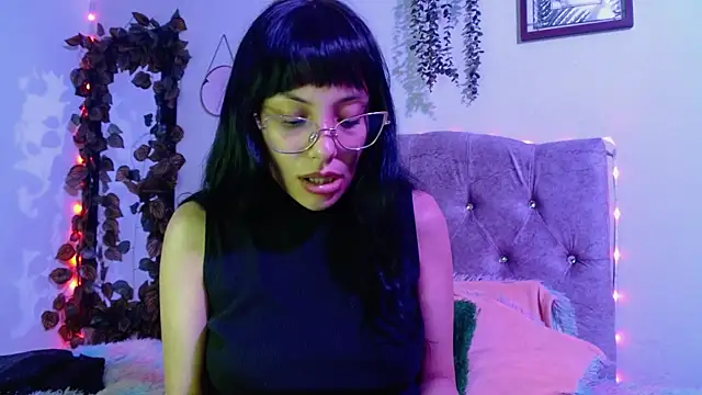 valkiry  online show from March 25, 10:01 pm