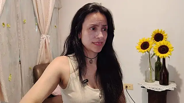 Bella Exhibition online show from January 10, 7:07 pm