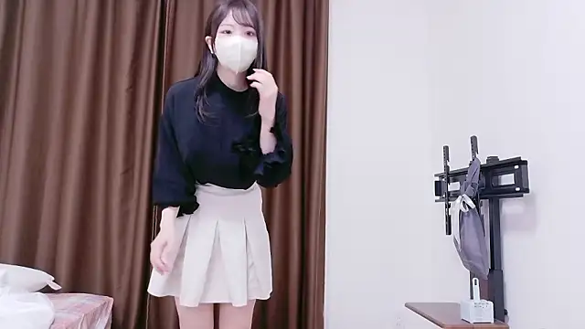 -aotan- online show from November 24, 11:45 am