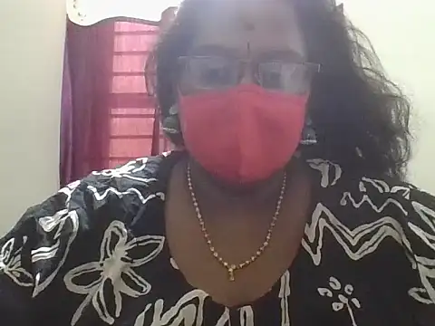 hootypriya online show from April 20, 7:22 am