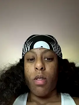 softgirlmedusa online show from November 17, 6:30 pm