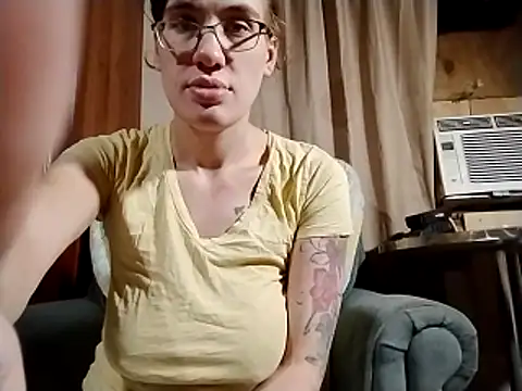 Harley and The Joker online show from November 26, 1:50 am